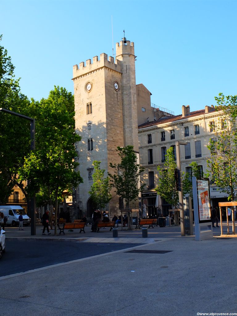 Sehenswürdigkeiten Avignon - Uhrturm