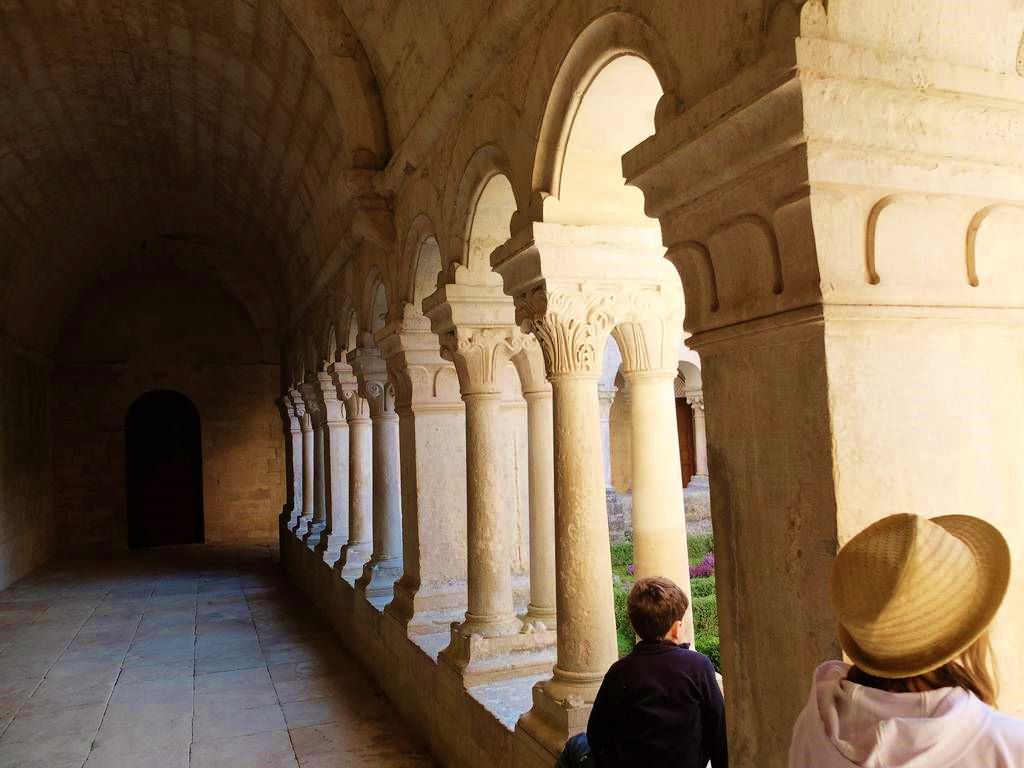 Cloître in der Abbaye de Sénanque - - Provence Sehenswürdigkeit