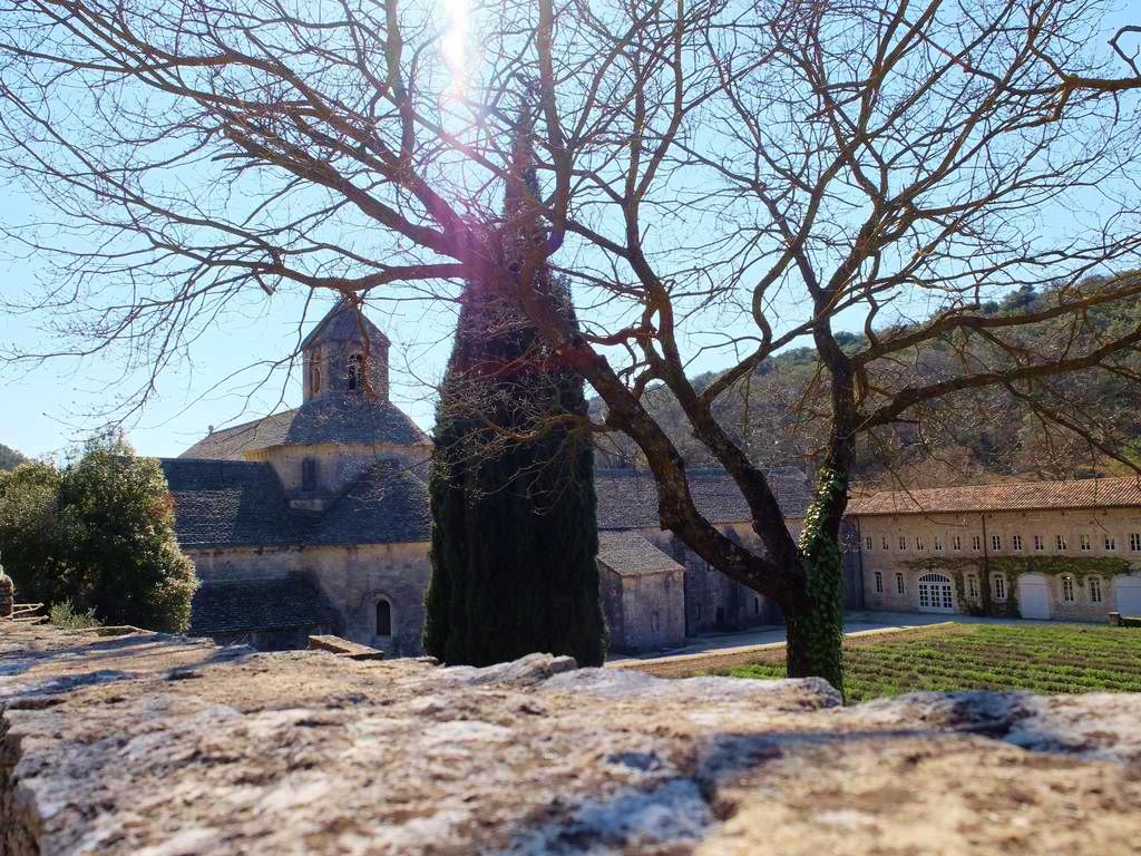 Provence Sehenswürdigkeit Kloster Sénanque