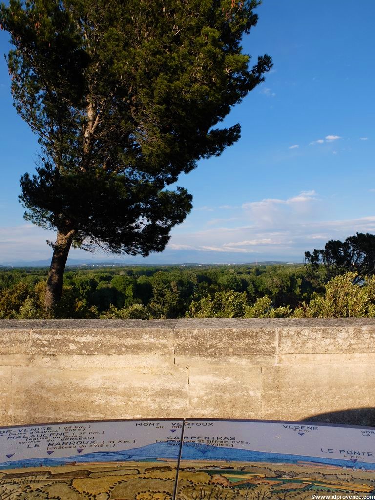 Avignon - Blick vom Rocher des Doms neben dem Papstpalast