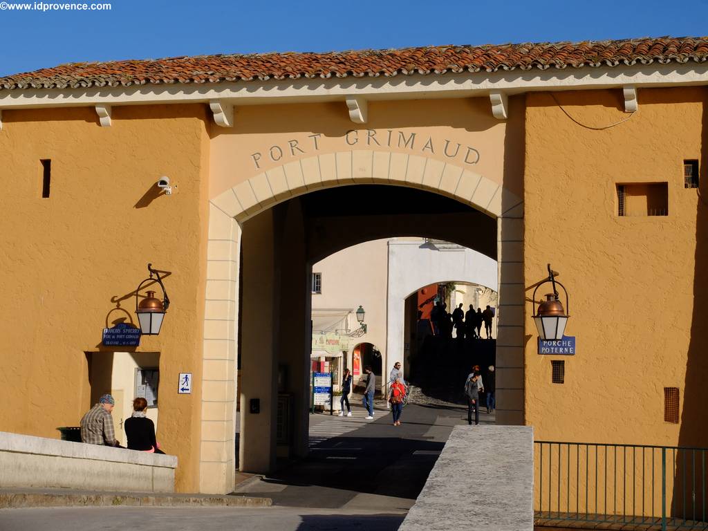 Port Grimaud, der künstliche Hafen in der Bucht von St Tropez