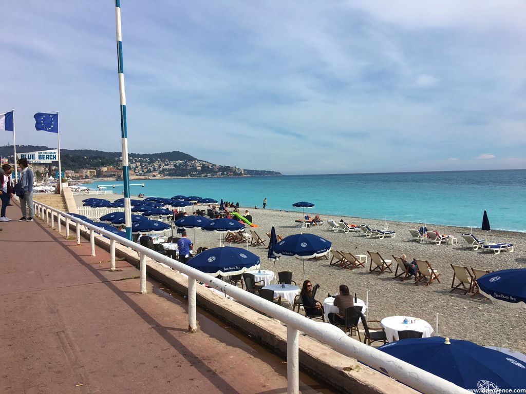 Privatstrand Blue Beach in Nizza