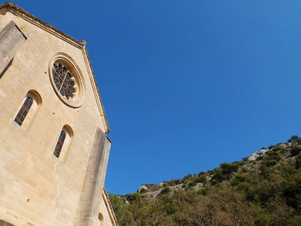 Provence Sehenswürdigkeit Kloster Sénanque