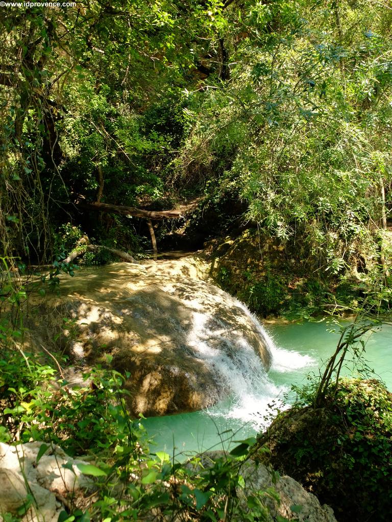 Sehenswürdigkeiten der Provence Die Wasserfälle von Sillans-la-Cascade