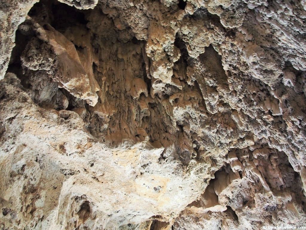 Der Park und die Grotten von Villecroze
Parc et grottes de Villecroze: Provence Sehenswürdigkeiten im Departement VAR