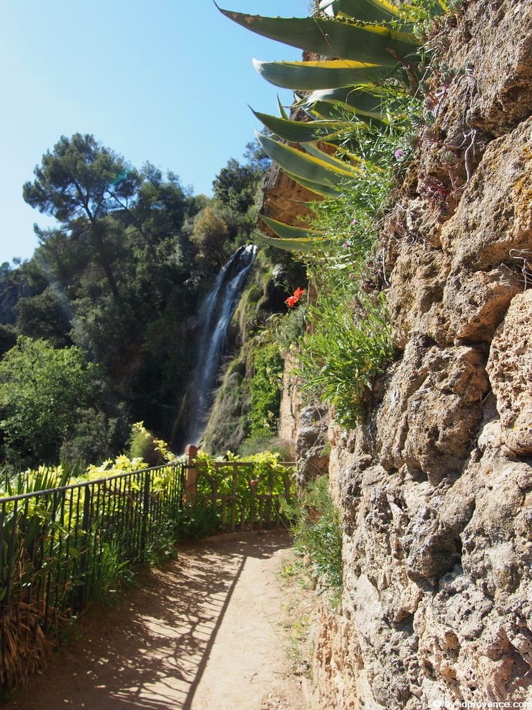 Der Park und die Grotten von Villecroze
Parc et grottes de Villecroze: Provence Sehenswürdigkeiten im Departement VAR